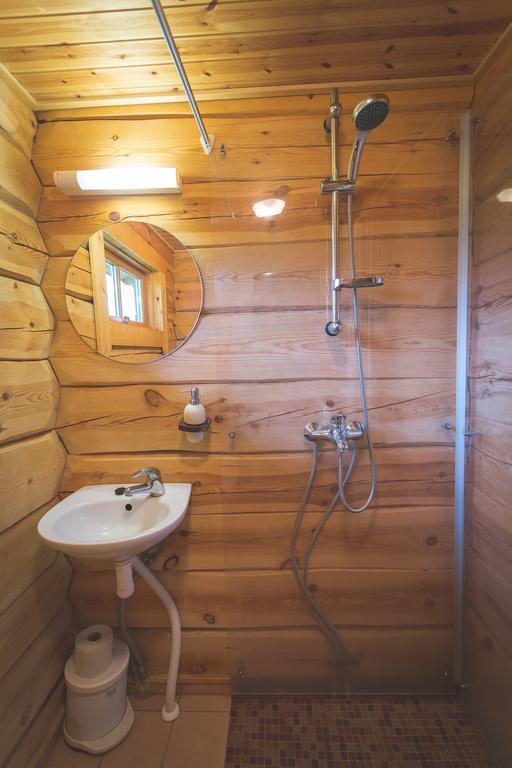 Arina Cottages Nasva Zimmer foto